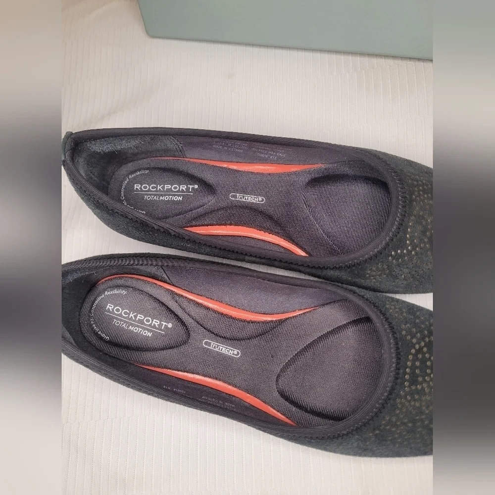 Rockport Total Motion Perf Ballet Leather Upper Black Flats sz 5